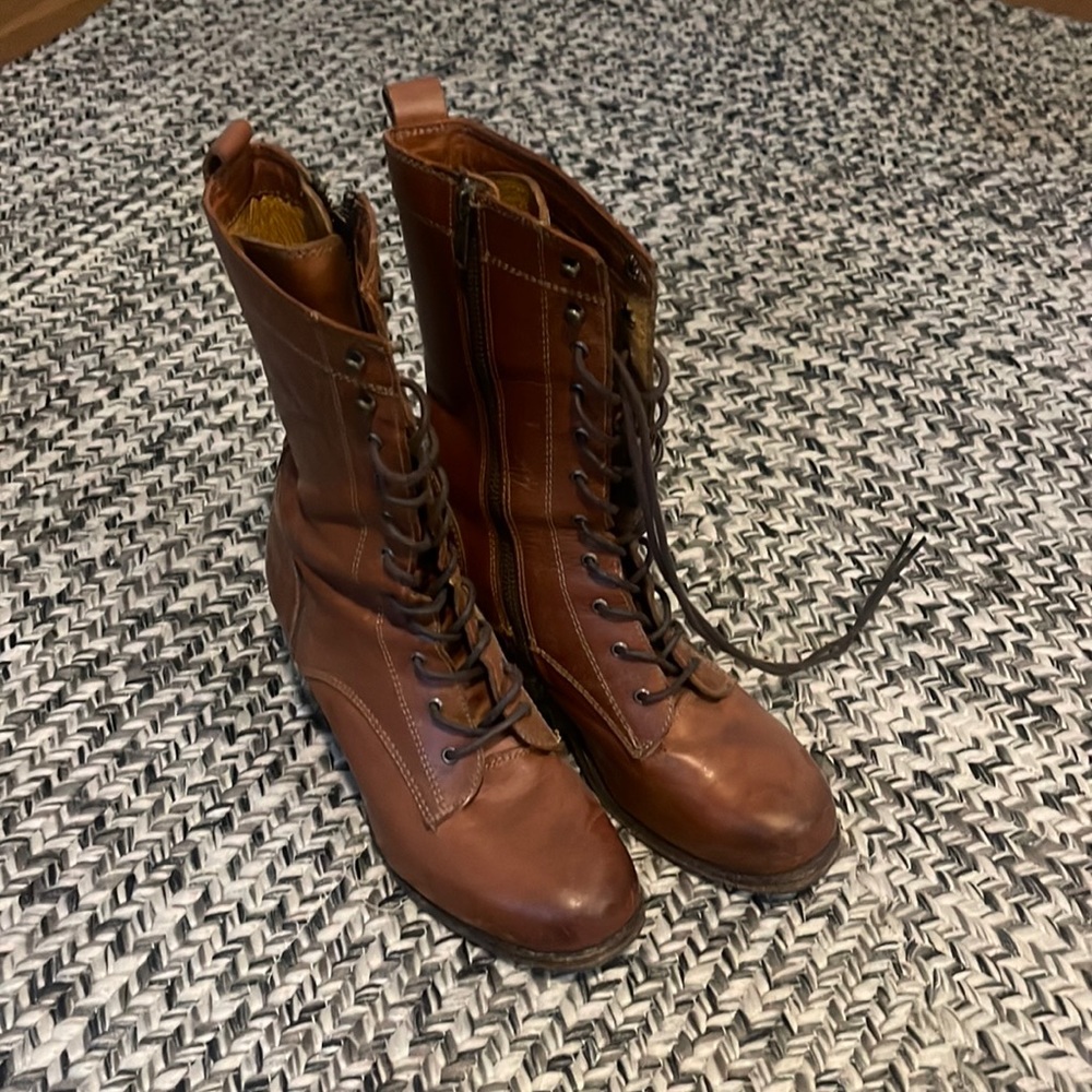 Brown lace up Frye boots